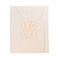 LEO LIFE VELVETEEN PLUSH BLANKET